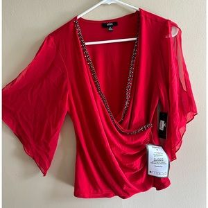 NWT MSK RED FLOWY TOP